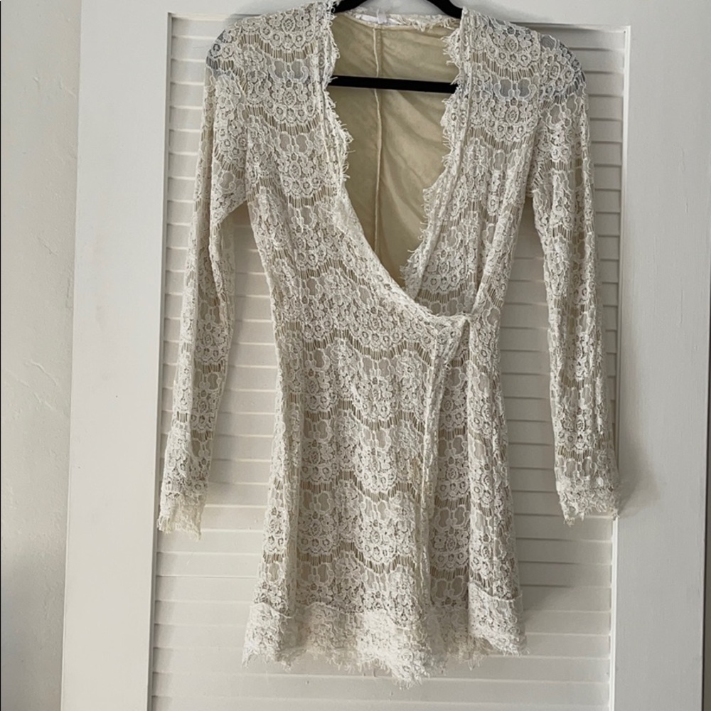 VICI collection whit leave dress 🤍